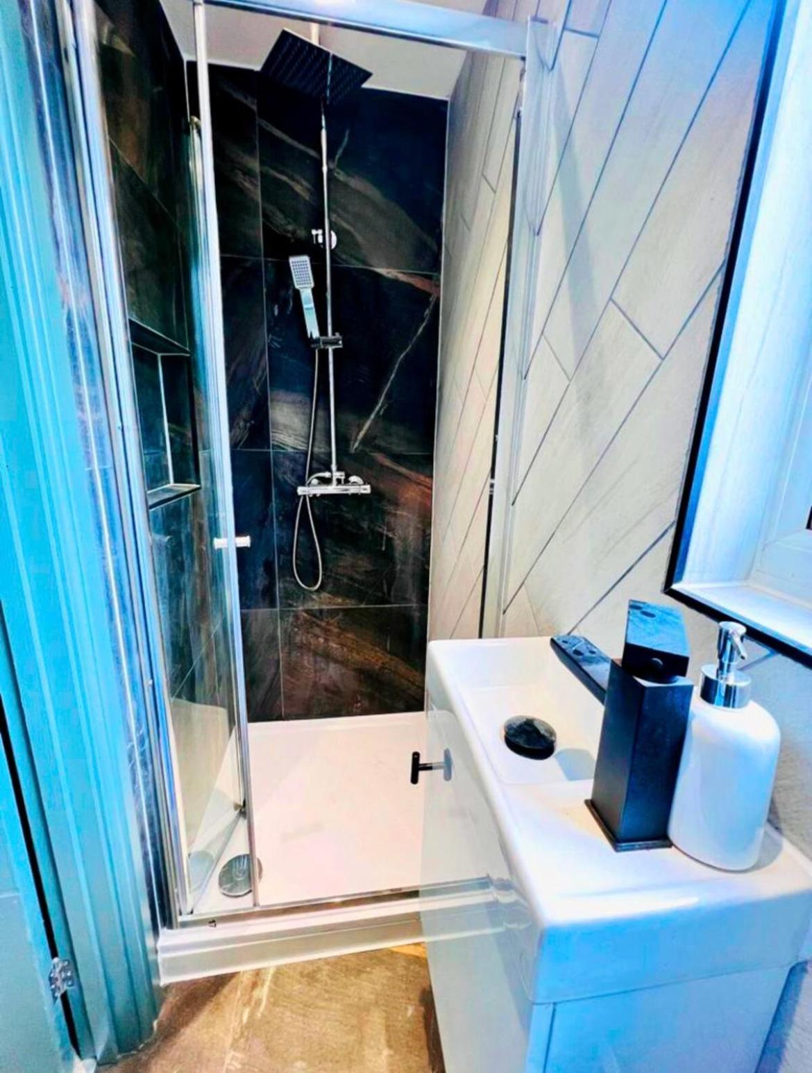 London 43 Ensuite Room Look Like Hotel Top Locations 外观 照片